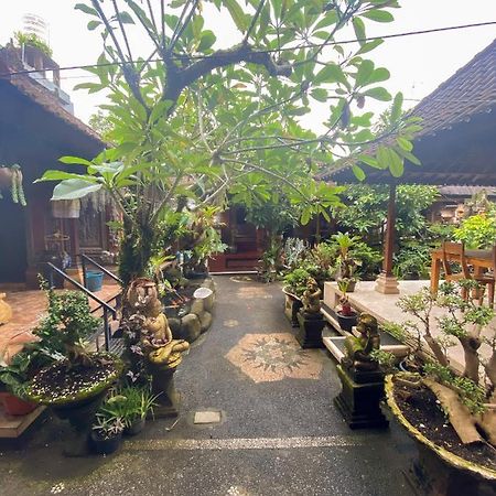 Goutama Homestay Ubud  Exterior photo